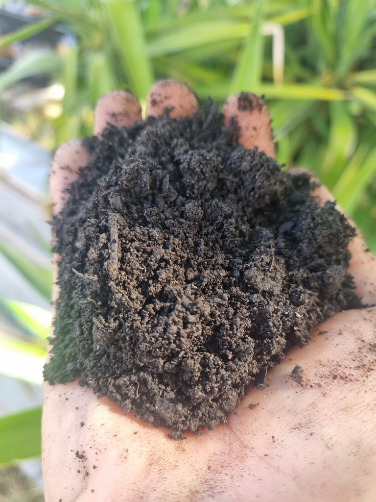 TERRE X4 COMPOSTS EXT&amp;INT équin, ovin, bovin, végétal